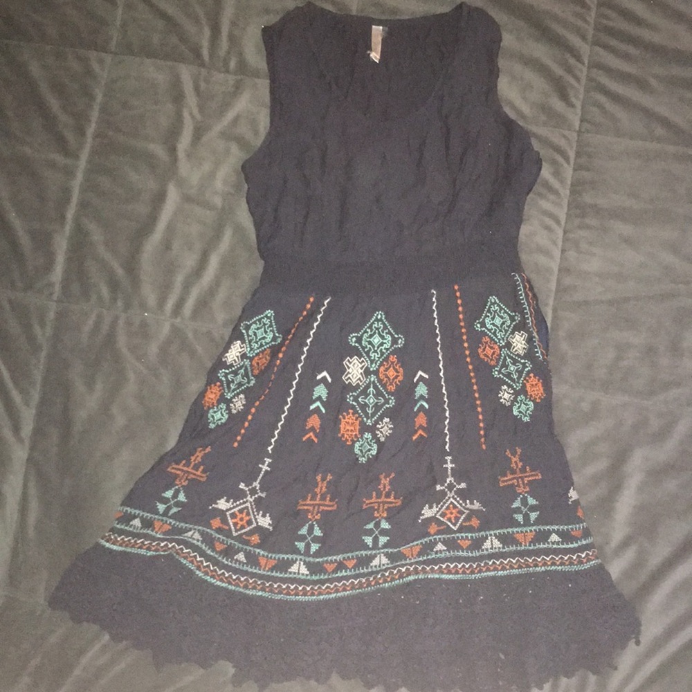 Dark blue patterned dress